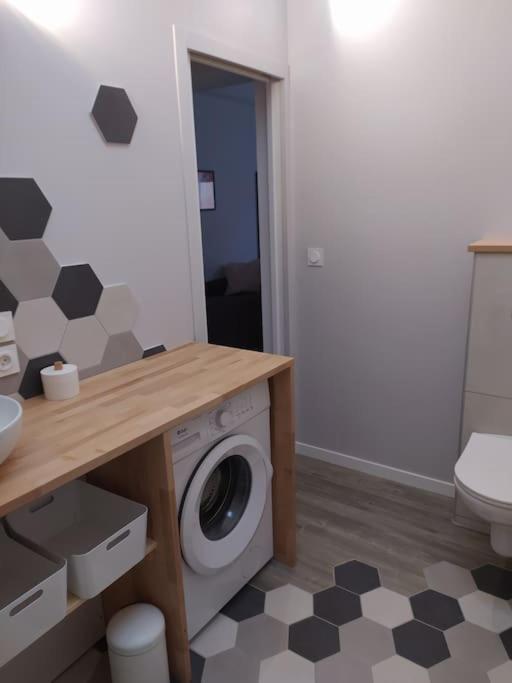 Le Petit Pied A Terre Du Luberon Apartment Mérindol Екстериор снимка